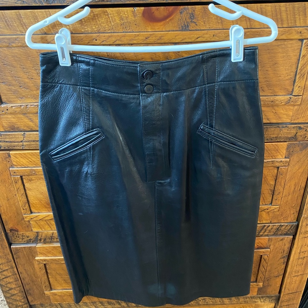 Saks Fifth Avenue high quality black leather skirt